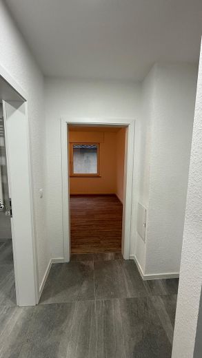 klimatisierte - 3-Zimmer Wohnung (OG) - mit Balkon in Andernach – Flur
