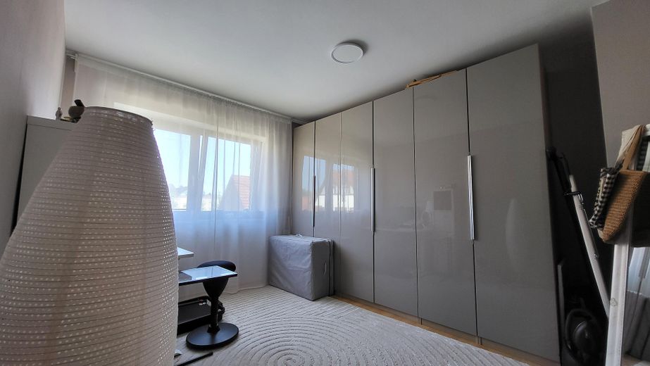 Gemütliche 3-Zimmer-Wohnung mit großem Balkon vor den Toren Münchens – Büro-/Kinderzimmer