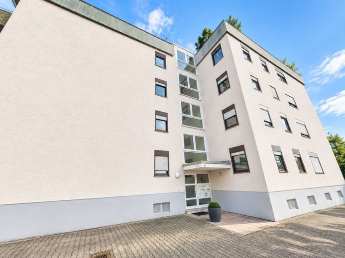 Investimento top o casa di proprietà: appartamento di 3,5 locali con balcone e garage a Leimen! – Foto 1