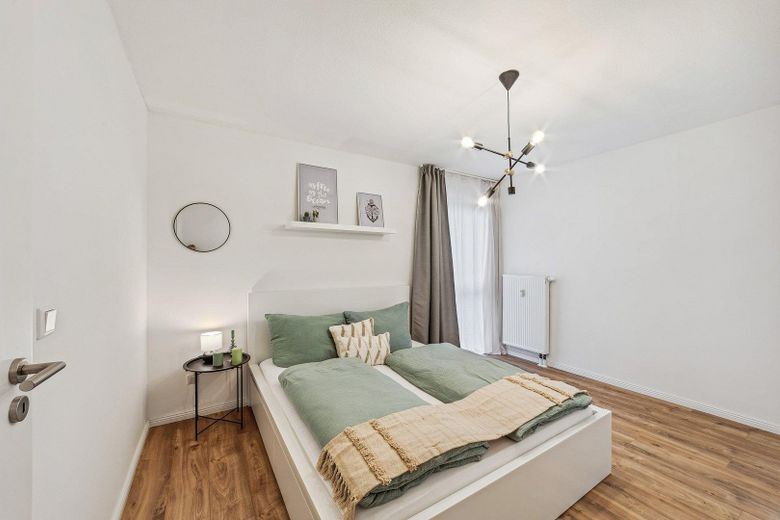 Appartamento esclusivo arredato e ristrutturato, cucina abitabile, balcone e posto auto in garage sotterraneo – Schlafzimmer