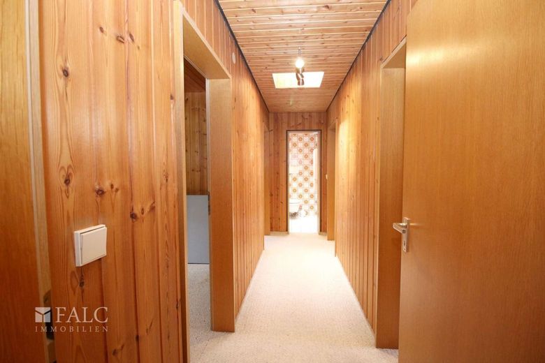 Reihenhaus mit PLUS für Platz – EG-Flur