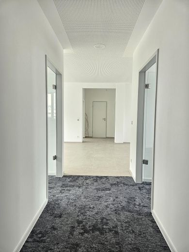 Flur Richtung Eingangsbereich