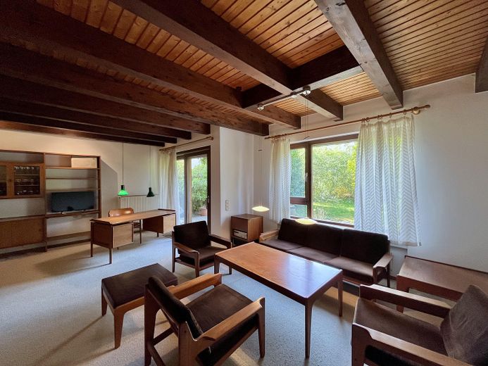 Spacious end-of-terrace house in Mannheim-Wallstadt – Photo 6