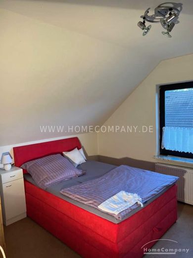 2 Zi.Whg., möbliert, mit Balkon. – 0cd39cb0cb8f8712013553b003b0aa6abb2b25c1.jpg
