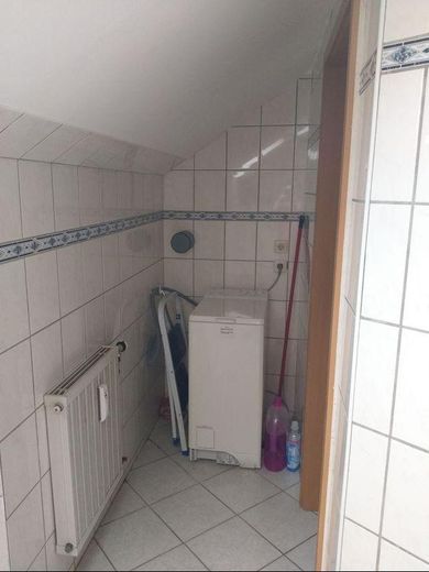 Dahlhausen: Zadbane mieszkanie 2,5-pokojowe w domu 3-rodzinnym – Bad mit Dusche WM/TR