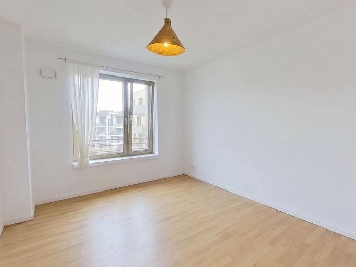 **Hochwertige 3-Zi.-Neubauwhg. mit EBK, 2 Bädern, Balkon und Rheinblick, direkt am Zollhafen** – Schlafzimmer I