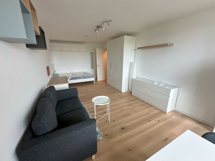 Ampio appartamento ammobiliato di 1 stanza con balcone a Monaco-Solln, disponibile dal 01.04.2026 – Foto 3