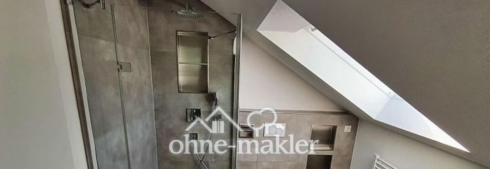 2,5-Zimmer-Dachgeschosswohnung in Baindt - komplett neu saniert - Alpenblick
