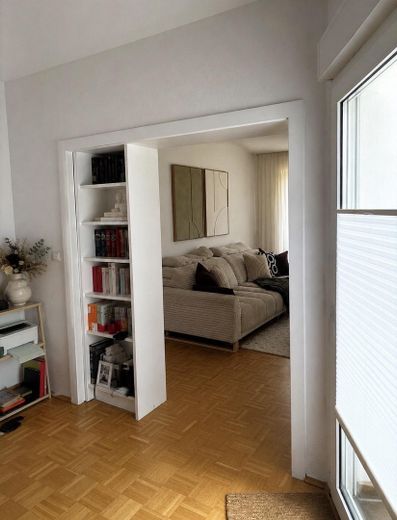 Außergewöhnliche 2,5-Zimmer-Wohnung nahe Uniklinikum – mit Einbauküche, Balkon & Sonnenterrasse – Foto 15