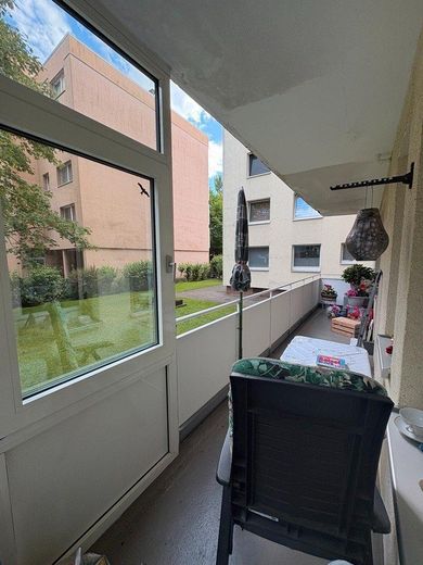 Schöne 3-Zimmer-Wohnung in direkter Innenstadtlage Bremerhavens – Balkon