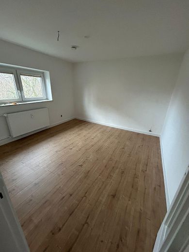 Wonen in het groen: Ruime gezinsidylle in het hart van Pinneberg – Schlafzimmer 2