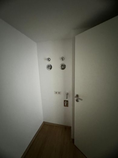 Schöne 3-Zimmer Wohnung mit Terasse und Garten – Abstellkammer