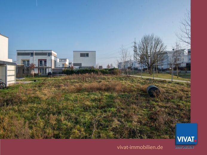 Terreno d’angolo a Ober-Erlenbach. Edificazione indipendente, 2 piani completi con tetto piano! – Foto 1