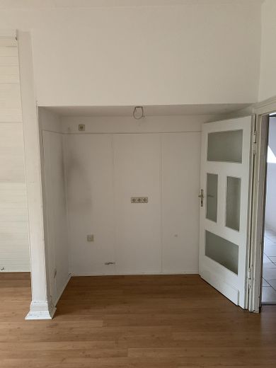 Jugendstil Dachgeschosswohnung mit vier (4,5) Zimmern, 3 Zinnentürmchen, Terasse & Einbauküche in MG – Foto 27