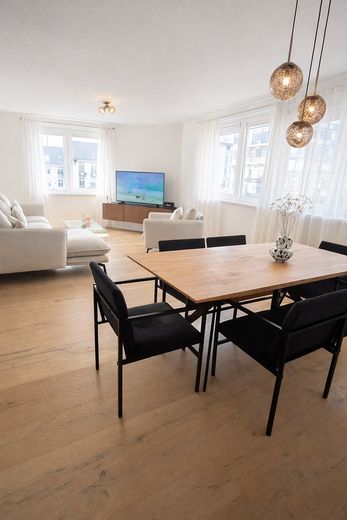 großes Ess- und Wohnzimmer