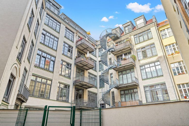 Kastanienallee 32 - Komplette 4. Etage - 217 qm - Wohnzimmer 50 qm - von privat! – Foto 14