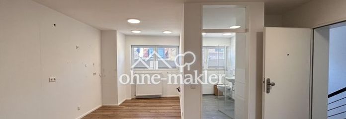 Sanierte und großzügige 2,5 Zimmer-Wohnung mit Wintergarten!