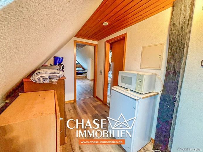 2-Zimmer-Dachgeschosswohnung auf dem Hagen - Ruhiges Wohnen bei Bad Pyrmont! – Foto 1
