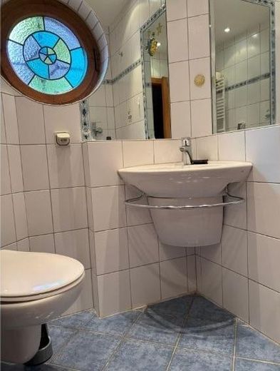 Bad Haus1