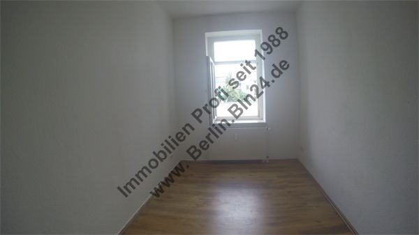 Wohnung- mieten- -ruhig schlafen Innenhof- Mietwohnung – G0030079