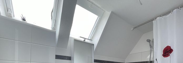 Doppelhaushälfte mit großem Garten & Ausbaupotenzial im Musikerviertel Geretsried – Badezimmer 1. OG