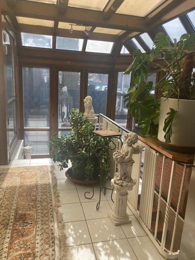 Casa adosada familiar en esquina con jardín de invierno y zona de estar independiente – Wintergarten