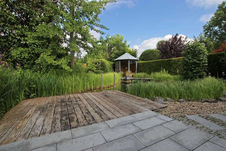 Terrasse+Schwimmteich