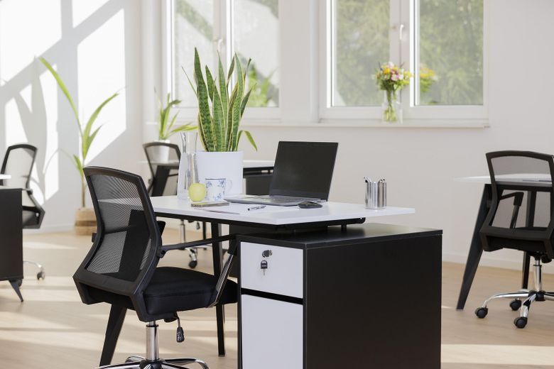 Exklusiv: Büro I Firmensitz I Coworking am See in Leverkusen - sparen Sie 50% Gewerbesteuer! – Ihr Arbeitsplatz mit Container