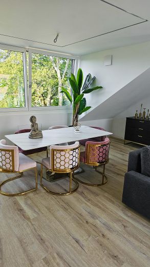 Exklusiv #Provisionsfrei# Neubau Dachgeschoss Wohnung vollmöbliert mit Dachterrase – फोटो 16