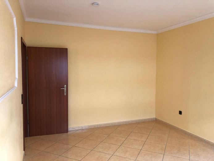 86,5 m² • 3 Zimmer • Einbauküche mit NEUEN Geräten • Neckarstadt-Ost – Schlafzimmer 1