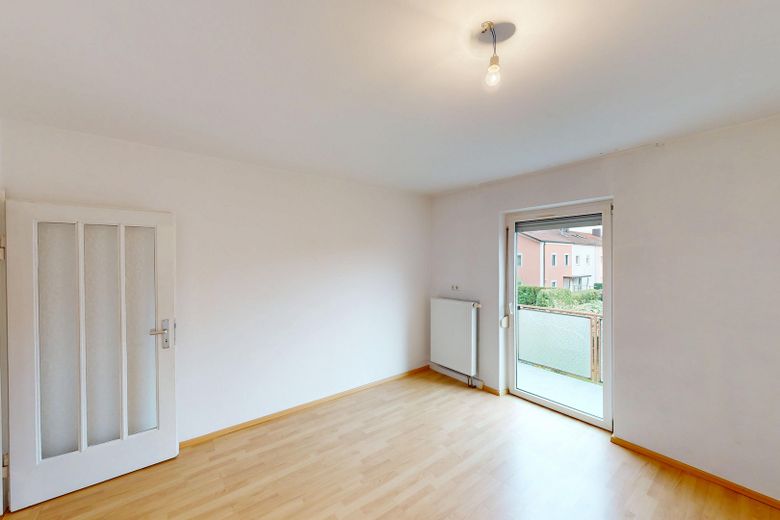 Schlafzimmer OG mit Balkon