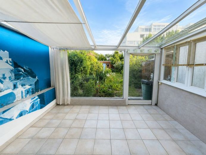 Schönes RMH mit 105m² inkl. Wintergarten, Garage und privatem Garten in ruhiger Lage von Heidelberg – Foto 1