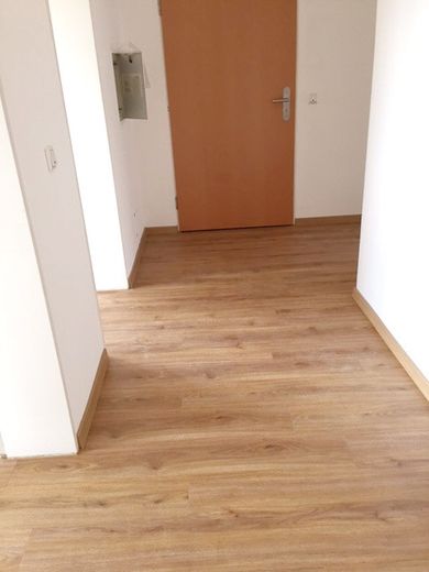 Appartamento 2° piano, ascensore, pochi passi dalla stazione ICE – Flur