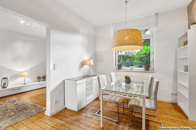 Sehr schöne Altbauwohnung mit Terrasse zum Hof, Dielenboden und geschmackvoller Möblierung, Internetzugang – f132b48c1b3f9b6885a6971f49dda4b21b381a27.jpg