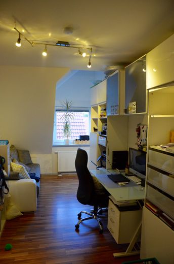 Kinderzimmer/Büro eingerichtet