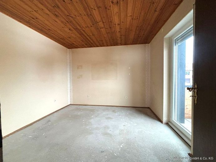 Zeitgemäß investieren: Mehrfamilienhaus in Bad Steben – VUB0002335-5