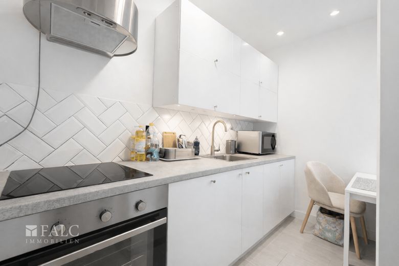 Gepflegte 1-Zimmer-Wohnung mit Balkon - vermietet und ideal für Kapitalanleger – Küche - Ki