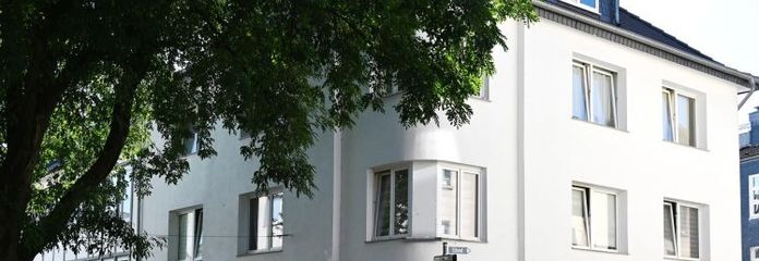 A-Lage Sol.-Mitte, langj. gut vermietetes Wohn-und Geschäftshaus!