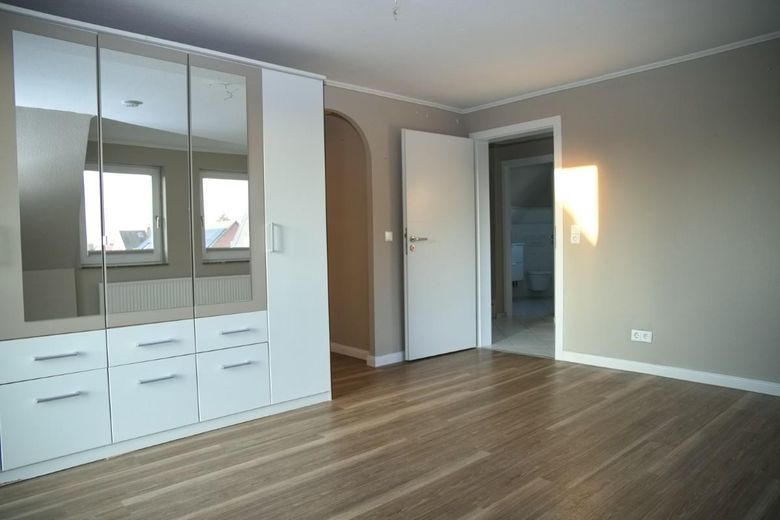 Strandnabije eindwoning op een gewilde locatie – Elternschlafzimmer OG
