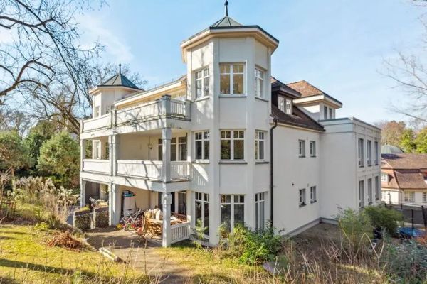 Attico tranquillo e luminoso con ampio balcone in posizione privilegiata ricercata a Wannsee - Solo senza intermediari!