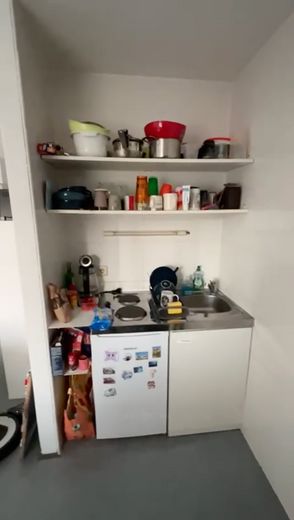 Licht 1-kamerappartement op een centrale locatie – ideaal voor alleenstaanden of studenten – Foto 5