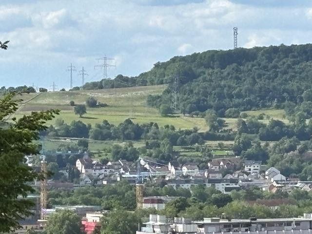 Exklusive 3.5 Zimmerwohnung auf dem Hünerberg – Foto 5
