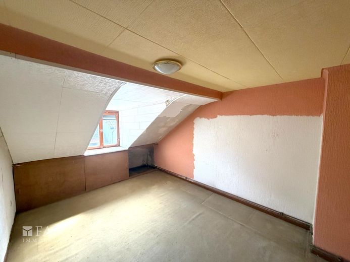 Charmantes Reihenmittelhaus mit Garten in zentraler Lage – Schlafzimmer 4 2.OG