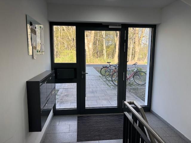 Provisionsfei: bezugsfreie, 3-Zimmer plus - KfW-55-Standard – Foto 9