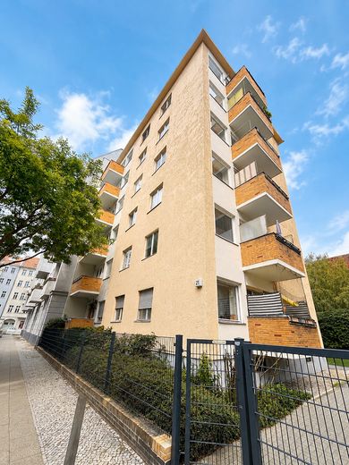 Senza provvigione | Edificio residenziale plurifamiliare con teleriscaldamento nel quartiere alla moda – Foto 1