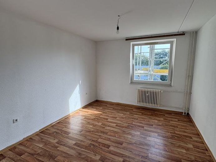 Elmshorn में किराये के लिए 3 कमरों वाला अपार्टमेंट – केंद्रीय और रोशन – फोटो 1