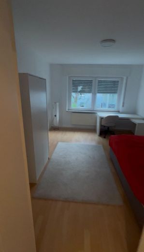 Vollmöblierte 3er WG in City-Nähe – Zimmer 2 (550 € warm) 