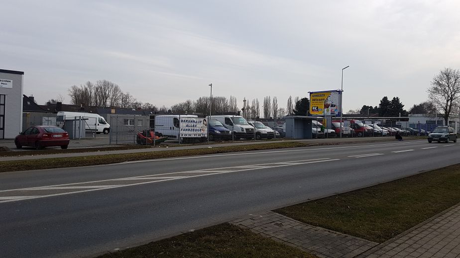 MIETWAGEN/AUTOHANDEL/AUTOPLATZ/TAXI UNTERNEHMEN,usw. – Foto 7