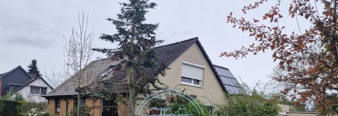 Sonniges Juwel für kühle Rechner: attraktives Baugrundstück mit Altbestand (EFH + Bungalow)