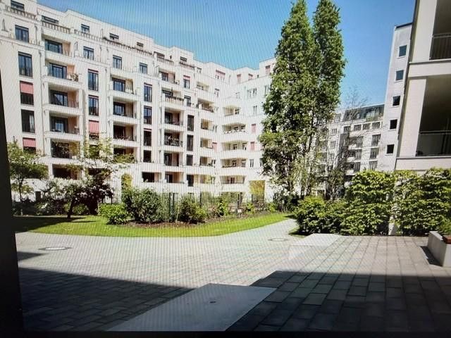 ruhige 4 Zi.-Whg mit Südloggia zum grünen Innenhof in Berlin Mitte – provisionsfrei – Oase der Ruhe mitten drin